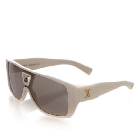 lv bindi sunglasses|LOUIS VUITTON Acetate Amethyst Bindi Sunglasses Ivory.